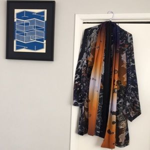 **SOLD** Gorgeous silk designer summer coat/robe